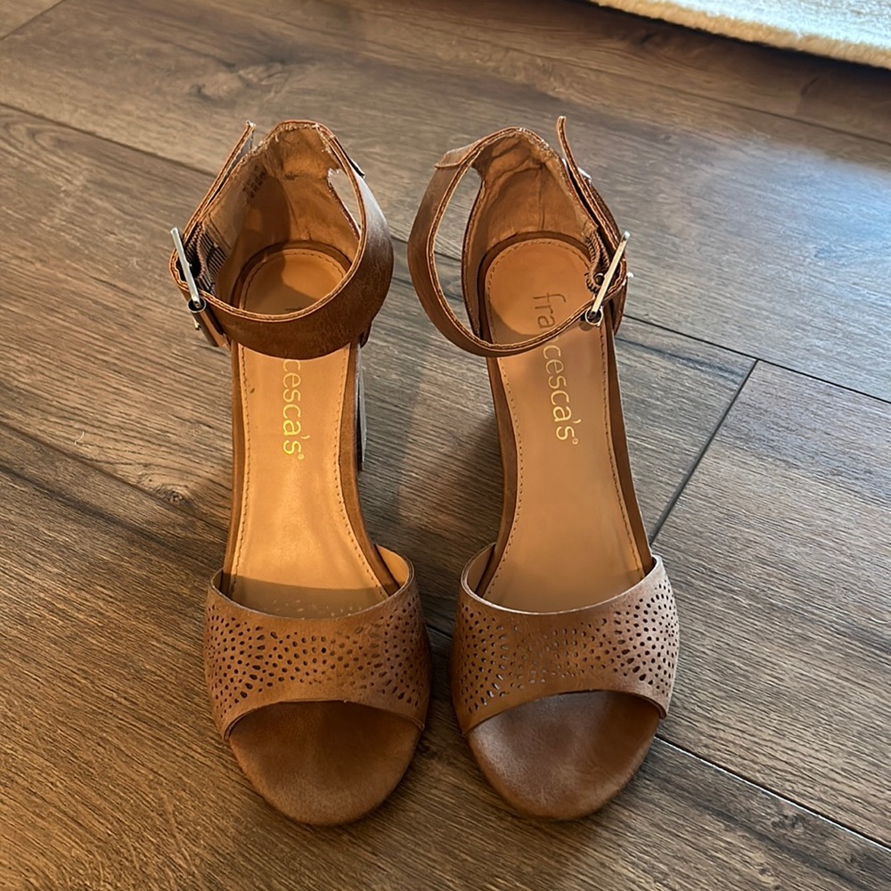 Heeled sandal